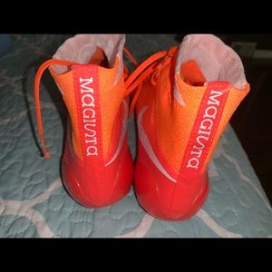Women’s Nike Magista Soccer Cleat